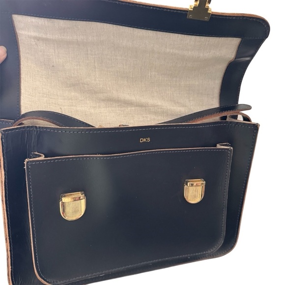 Mark and Graham Navy Leather Messenger Bag Work Travel Crossbody - Picture 3 of 13